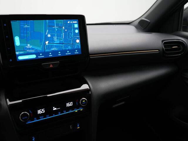 Toyota YARIS Cross 1.5 Hybrid Executive Limited | Elek Kofferklep | Leder Interieur + Stoelverwarming |