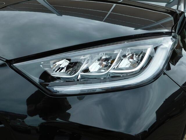 Toyota YARIS 1.5 VVT-i Dynamic | NAVI | LED