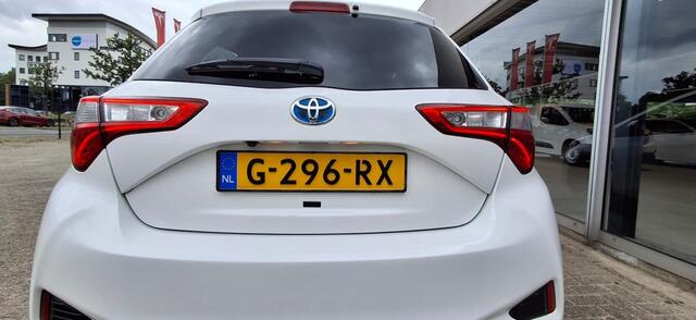 Toyota YARIS 1.5 Hybride Dynamic NLauto | All-in | dealeronderhouden