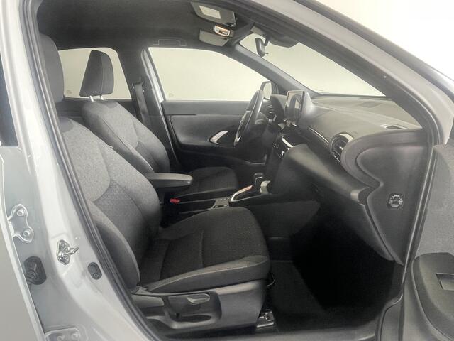 Toyota YARIS Cross 1.5 Hybrid Automaat First Edition Camera / Navigatie