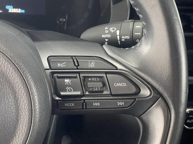 Toyota YARIS Cross 1.5 Hybrid Automaat First Edition Camera / Navigatie