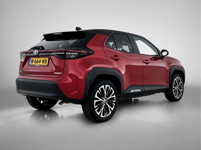 Toyota YARIS Cross 1.5 Hybrid Executive | 1e Eigenaar | Dealer Onderhouden | JBL | Navigatie | Blindspot | Stoelverwarming |