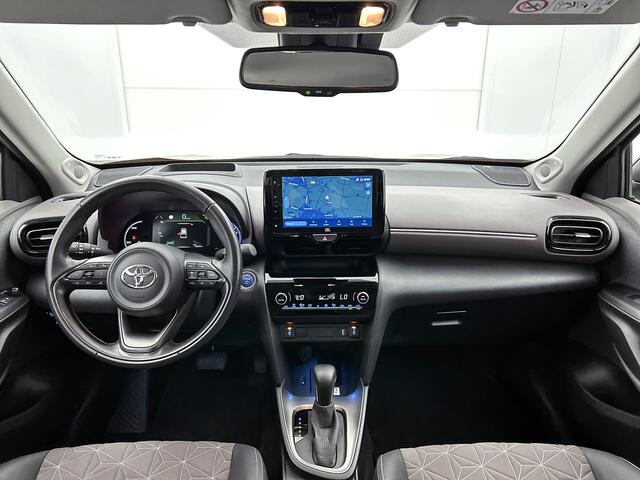 Toyota YARIS Cross 1.5 Hybrid Executive | 1e Eigenaar | Dealer Onderhouden | JBL | Navigatie | Blindspot | Stoelverwarming |