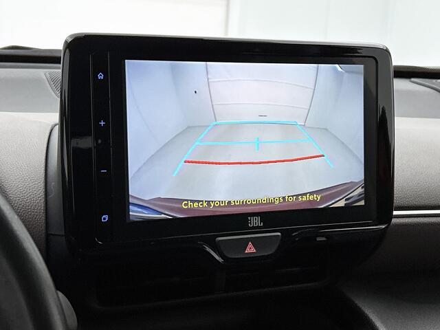 Toyota YARIS Cross 1.5 Hybrid Executive | 1e Eigenaar | Dealer Onderhouden | JBL | Navigatie | Blindspot | Stoelverwarming |