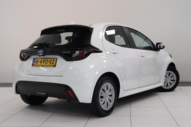 Toyota YARIS 1.5 Hybrid Active | Camera | Navigatie | Cruise control | Climate control | AppleCarplay AndroidAuto |
