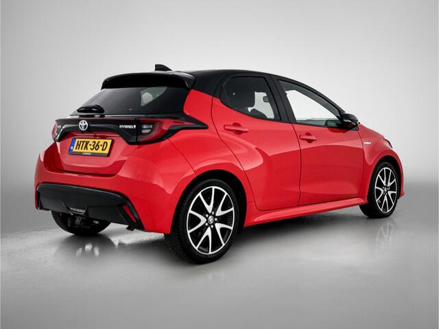 Toyota YARIS 1.5 Hybrid Launch Edition | Trekhaak | Draadloze Telefoonlader | Voorstoelen Verwarmd | Buitenspiegels Elektrisch Inklapbaar | Head Up Display | Cruise Control Adaptief |