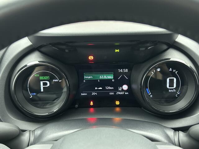 Toyota YARIS 1.5 Hybrid Launch Edition | Trekhaak | Draadloze Telefoonlader | Voorstoelen Verwarmd | Buitenspiegels Elektrisch Inklapbaar | Head Up Display | Cruise Control Adaptief |