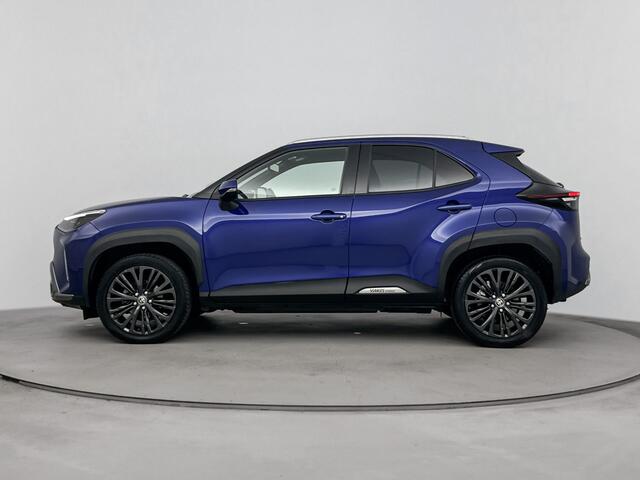 Toyota YARIS Cross 1.5 Hybrid Adventure | Voorstoelen Verwarmd | Cruise Control Adaptief | Draadloze Telefoonlader | JBL Audio | Lederen Bekleding |