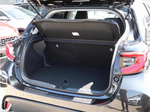 Toyota YARIS 1.5 Hybrid 115 Dynamic I Apple/Android Navi I ACC I Keyless