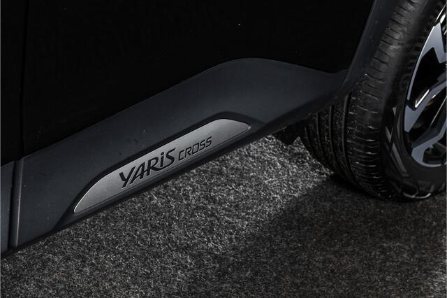 Toyota YARIS Cross 1.5 Hybrid 115 First Edition (Facelift) | Dig.Cockpit | Adapt.Cruise | Stoelverwarming | Camera | PDC | App.Connect | Auto.Airco | LM 17" | 9401