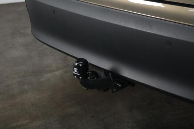 Toyota YARIS Cross 1.5 Hybrid Dynamic Limited, Trekhaak, Treeplanken , Stoel-stuur-ruitverwarming
