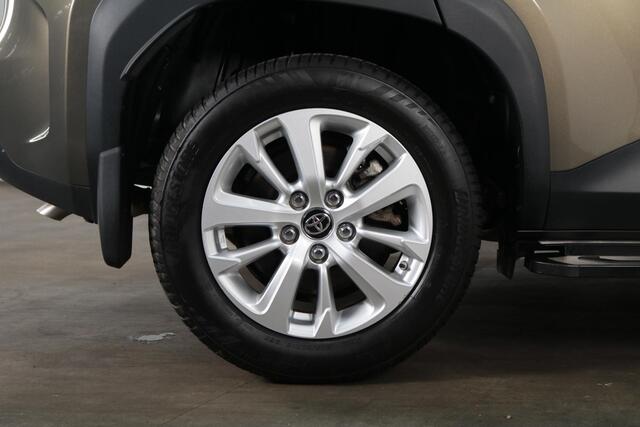 Toyota YARIS Cross 1.5 Hybrid Dynamic Limited, Trekhaak, Treeplanken , Stoel-stuur-ruitverwarming