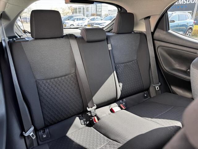 Toyota YARIS 1.5 Hybrid Active | Parkeercamera | Apple Carplay | Prijs is rijklaar