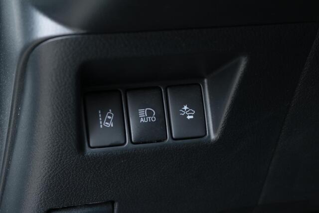 Toyota YARIS 1.5 Hybrid Bi-Tone, Trekhaak, Navi, Keyless entry
