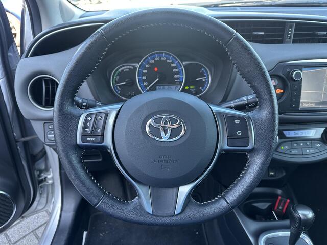 Toyota YARIS 1.5 Hybrid Trend Bi-Tone