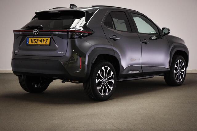 Toyota YARIS Cross 1.5 Hybrid 115 First Edition | CLIMA | STUURVERWARMING | APPLE | CAMERA
