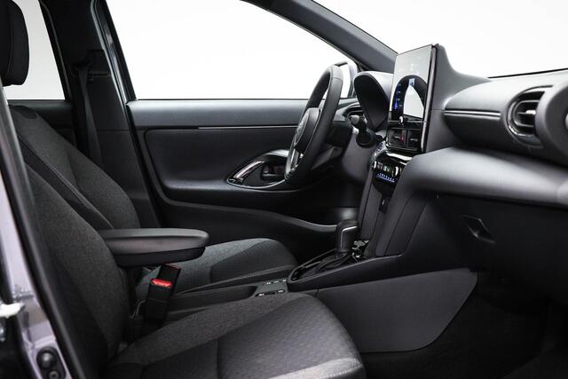 Toyota YARIS Cross 1.5 Hybrid 115 First Edition | CLIMA | STUURVERWARMING | APPLE | CAMERA