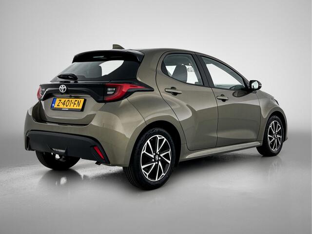 Toyota YARIS 1.5 VVT-i Dynamic | Apple Carplay/Android Auto | Lichtmetalen Velgen | NL-Auto | Metaallak |
