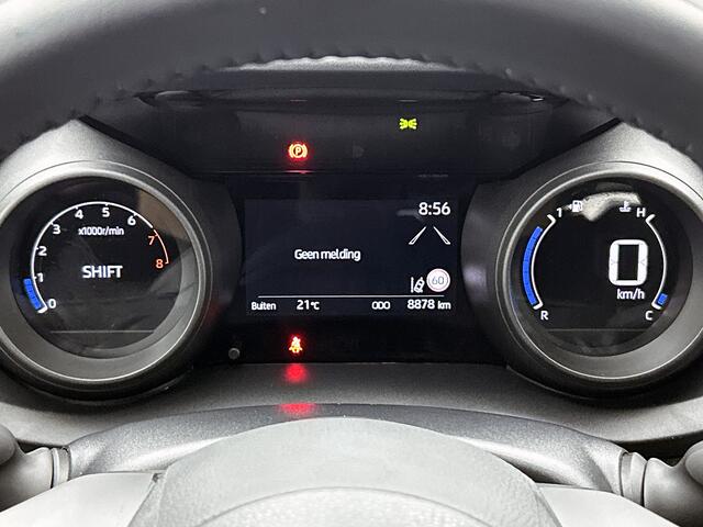 Toyota YARIS 1.5 VVT-i Dynamic | Apple Carplay/Android Auto | Lichtmetalen Velgen | NL-Auto | Metaallak |