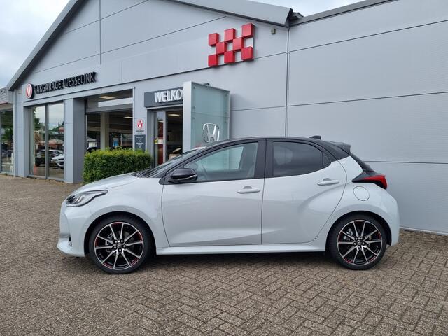 Toyota YARIS 1.5 Hybrid 130 GR Sport All-in rijklaarprijs | clima | Carplay/Android