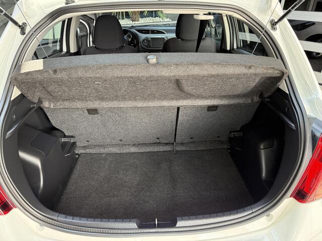 Toyota YARIS 1.5 Hybrid Now