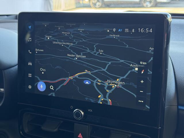 Toyota YARIS 1.5 HYBRID 130PK ?NIEUWE AUTO? LAUNCH EDITION PANO JBL HEAD-UP LED STOELVERW. CARPLAY CAMERA