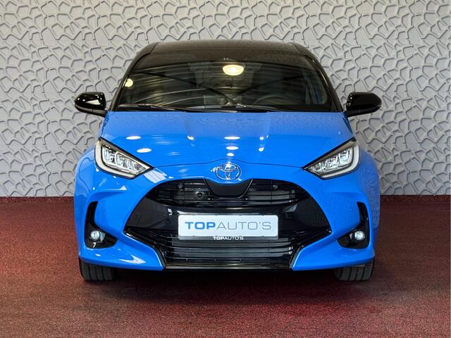 Toyota YARIS 1.5 HYBRID 130PK ?NIEUWE AUTO? LAUNCH EDITION PANO JBL HEAD-UP LED STOELVERW. CARPLAY CAMERA