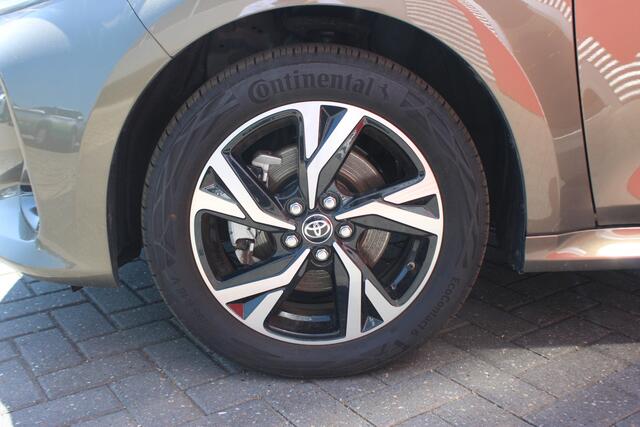Toyota YARIS 1.5 Hybrid 115 Dynamic met Comfort Pakket