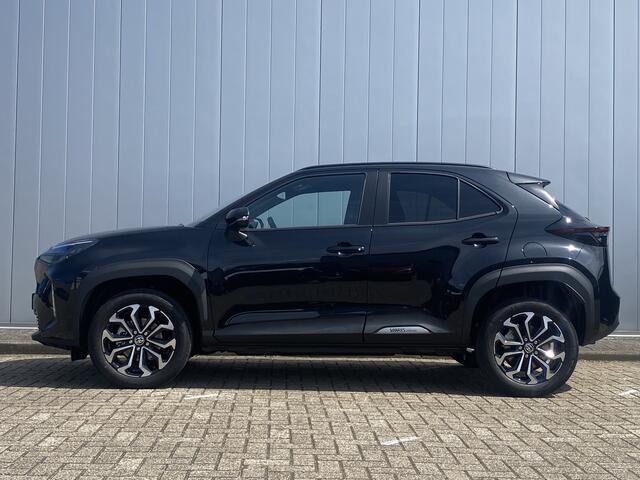 Toyota YARIS Cross 1.5 Hybrid 130 Dynamic Comfort Pack Parkeersensoren Dodehoek Detectie Stoel Stuurverwarming
