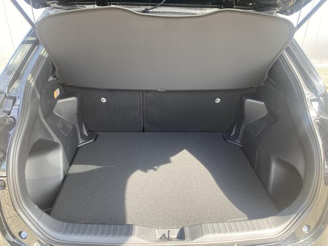 Toyota YARIS Cross 1.5 Hybrid 130 Dynamic Comfort Pack Parkeersensoren Dodehoek Detectie Stoel Stuurverwarming