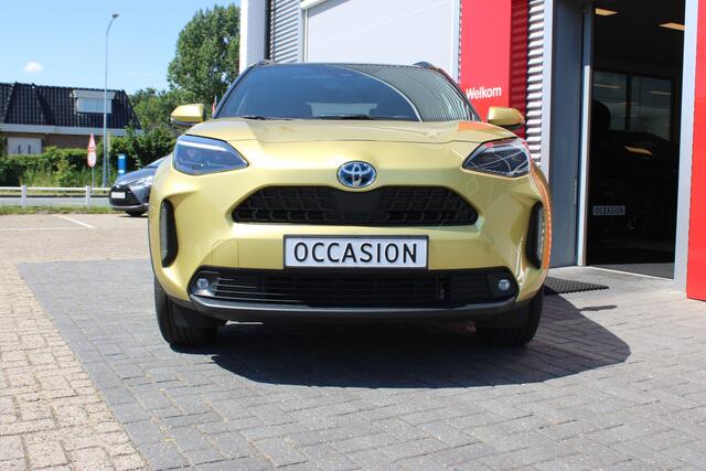 Toyota YARIS Cross 1.5 Hybrid 115 Dynamic Limited met oa panoramisch dak