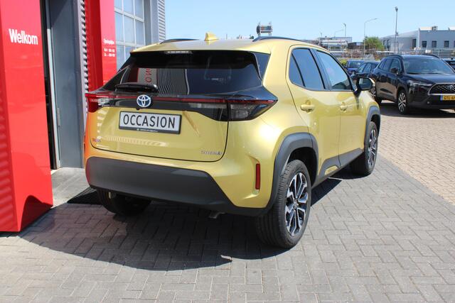 Toyota YARIS Cross 1.5 Hybrid 115 Dynamic Limited met oa panoramisch dak