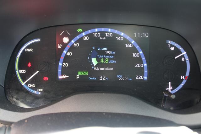 Toyota YARIS Cross 1.5 Hybrid 115 Dynamic Limited met oa panoramisch dak