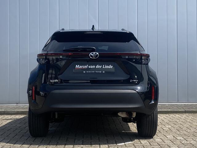 Toyota YARIS Cross 1.5 Hybrid 130 Dynamic Comfort Pack Parkeersensoren Dodehoek Detectie Stoel Stuurverwarming
