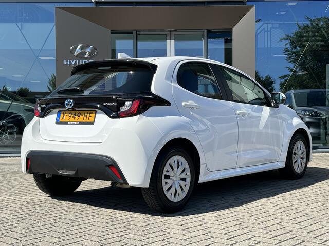 Toyota YARIS 1.5 Hybrid Active | Navigatie