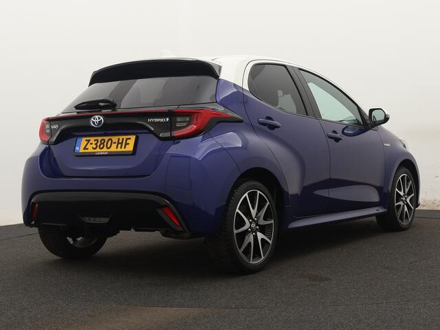 Toyota YARIS 1.5 Hybrid Executive - Bi tone Limited | LM velgen | Stoelverwarming | Afneembare trekhaak |