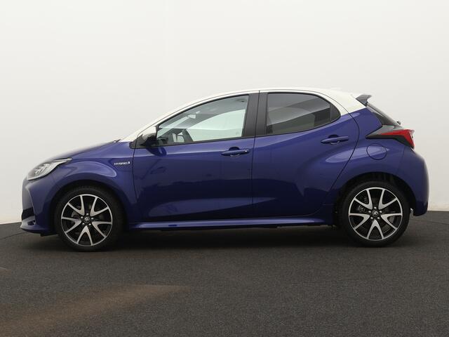 Toyota YARIS 1.5 Hybrid Executive - Bi tone Limited | LM velgen | Stoelverwarming | Afneembare trekhaak |