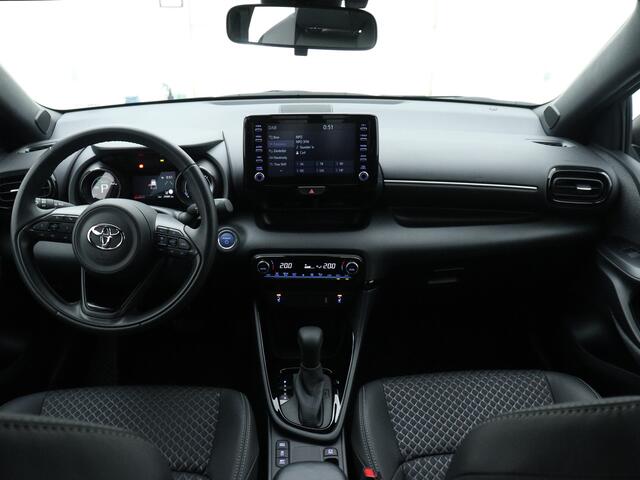 Toyota YARIS 1.5 Hybrid Executive - Bi tone Limited | LM velgen | Stoelverwarming | Afneembare trekhaak |