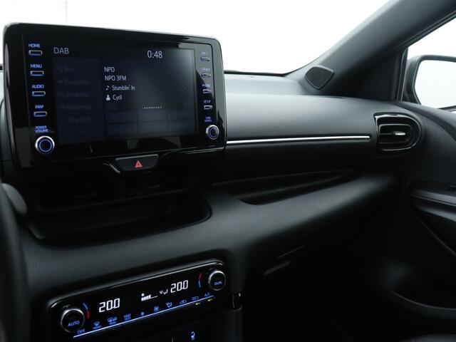 Toyota YARIS 1.5 Hybrid Executive - Bi tone Limited | LM velgen | Stoelverwarming | Afneembare trekhaak |