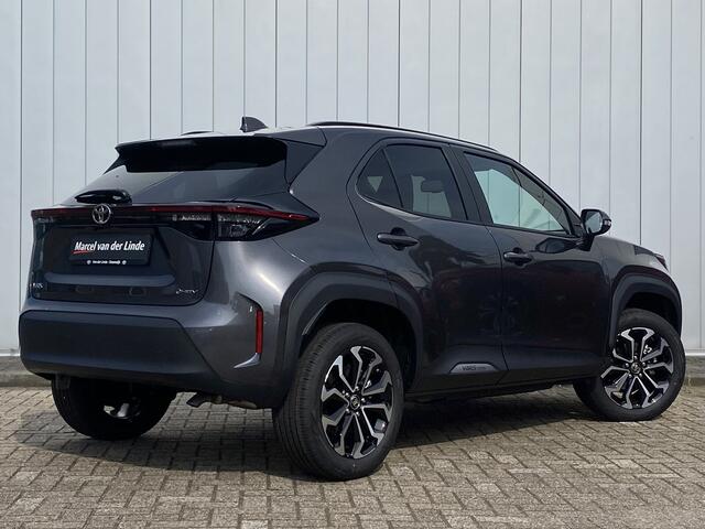 Toyota YARIS Cross 1.5 Hybrid 130 Dynamic Comfort Pack Parkeersensoren Dodehoek Detectie Stoel Stuurverwarming