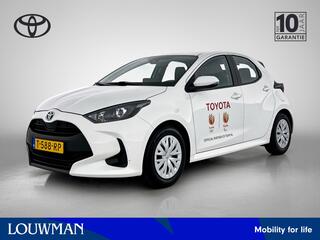 toyota-yaris-1.5-hybrid-active