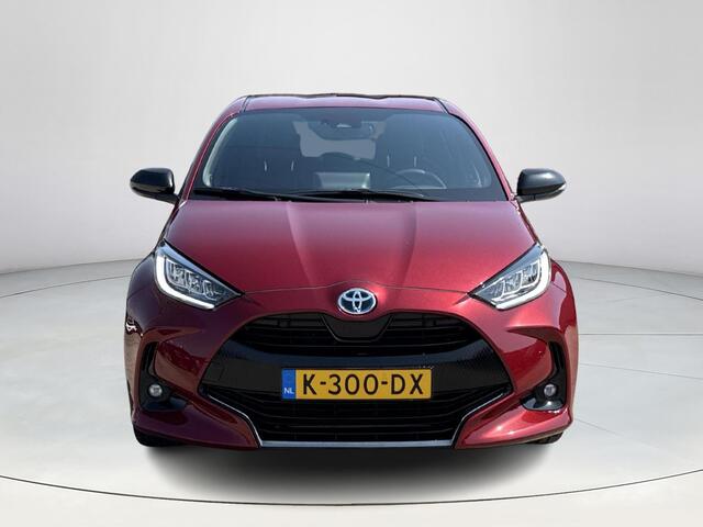 Toyota YARIS 1.5 Hybrid Executive **NAVIGATIE/ HEAD-UP DISPLAY/ STOELVERWARMING/ 36 MAANDEN GARANTIE**
