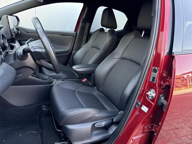 Toyota YARIS 1.5 Hybrid Executive **NAVIGATIE/ HEAD-UP DISPLAY/ STOELVERWARMING/ 36 MAANDEN GARANTIE**