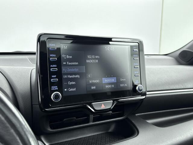 Toyota YARIS 1.5 Hybrid Executive Limited | Apple Carplay/Android Auto | Metaallak | Lichtmetalen Velgen | Panoramadak |