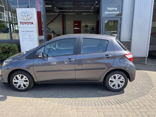 Toyota YARIS 1.5 VVT-i Active