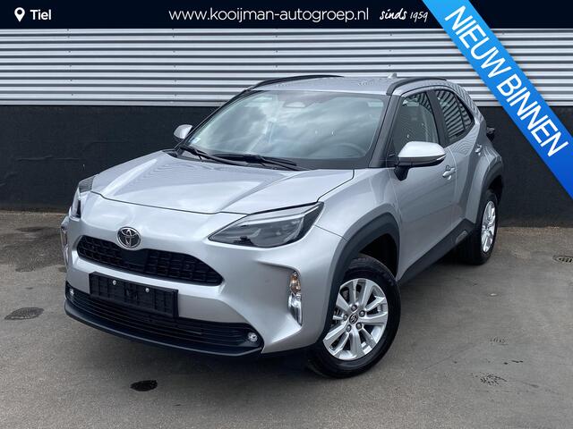 Toyota YARIS Cross 1.5 Hybrid 115 Dynamic edition AppleCarPlay / AndroidAuto, Navigatie, Parkeersensoren, Smart key, Privacy glass, Achteruitrijcamera, Adaptieve cruise control