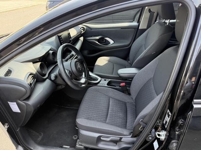 Toyota YARIS 1.5 Hybrid Carplay / 16'' LMV / Bovag garantie
