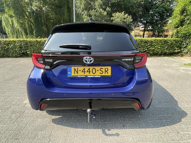 Toyota YARIS 1.5 Hybrid Executive Premium