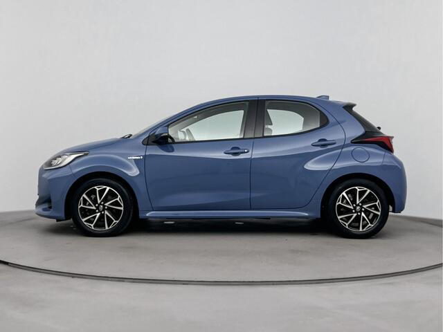 Toyota YARIS 1.5 Hybrid Dynamic | Full map navigatie | LM velgen | Airconditioning