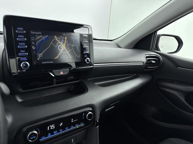 Toyota YARIS 1.5 Hybrid Dynamic | Full map navigatie | LM velgen | Airconditioning